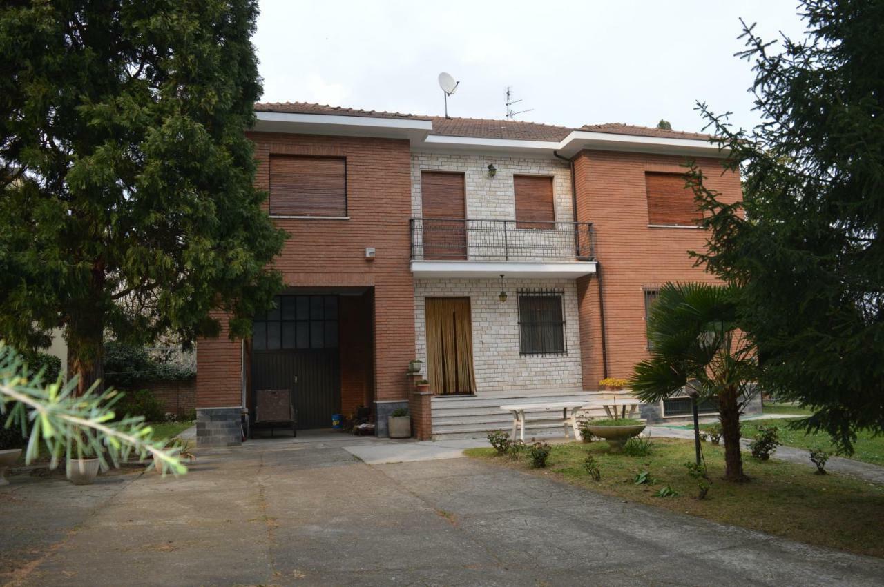 Villa Paulette Bassignana Exteriör bild